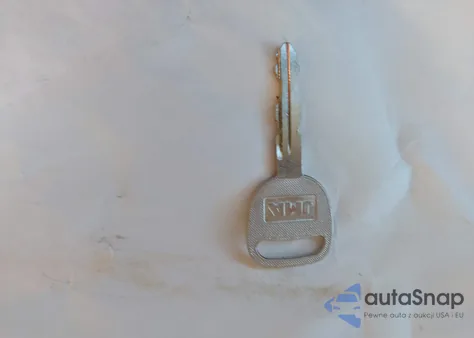 2004 Chevrolet Silverado 1500 Z71 from USA, damaged, VIN 2GCEK13TX41376291